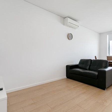 2X2 Modern Apartment Near Airport And City Perth Exterior photo