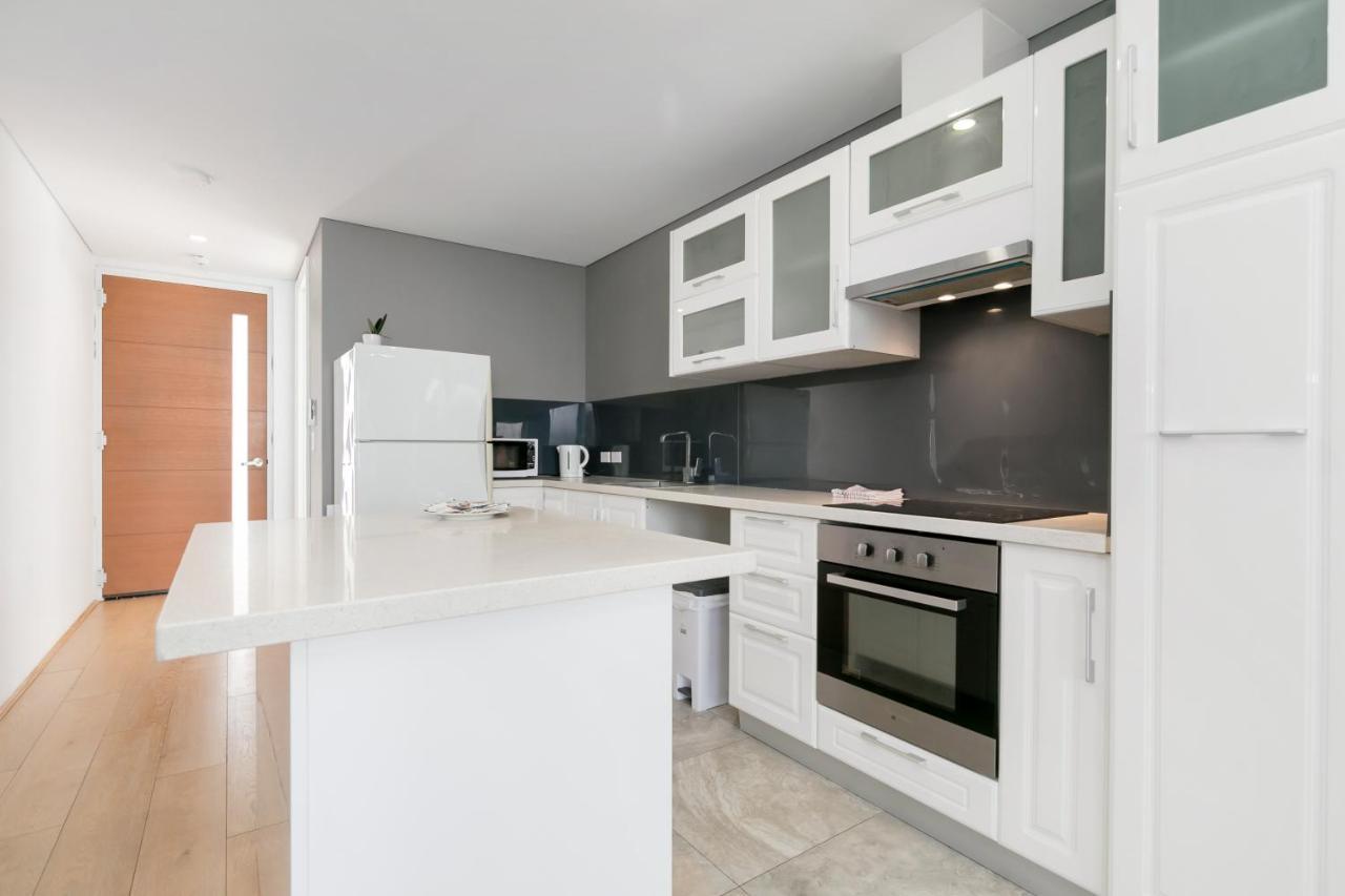 2X2 Modern Apartment Near Airport And City Perth Exterior photo