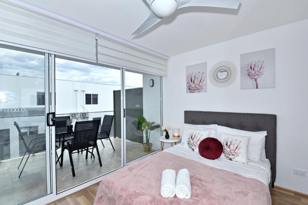 2X2 Modern Apartment Near Airport And City Perth Exterior photo