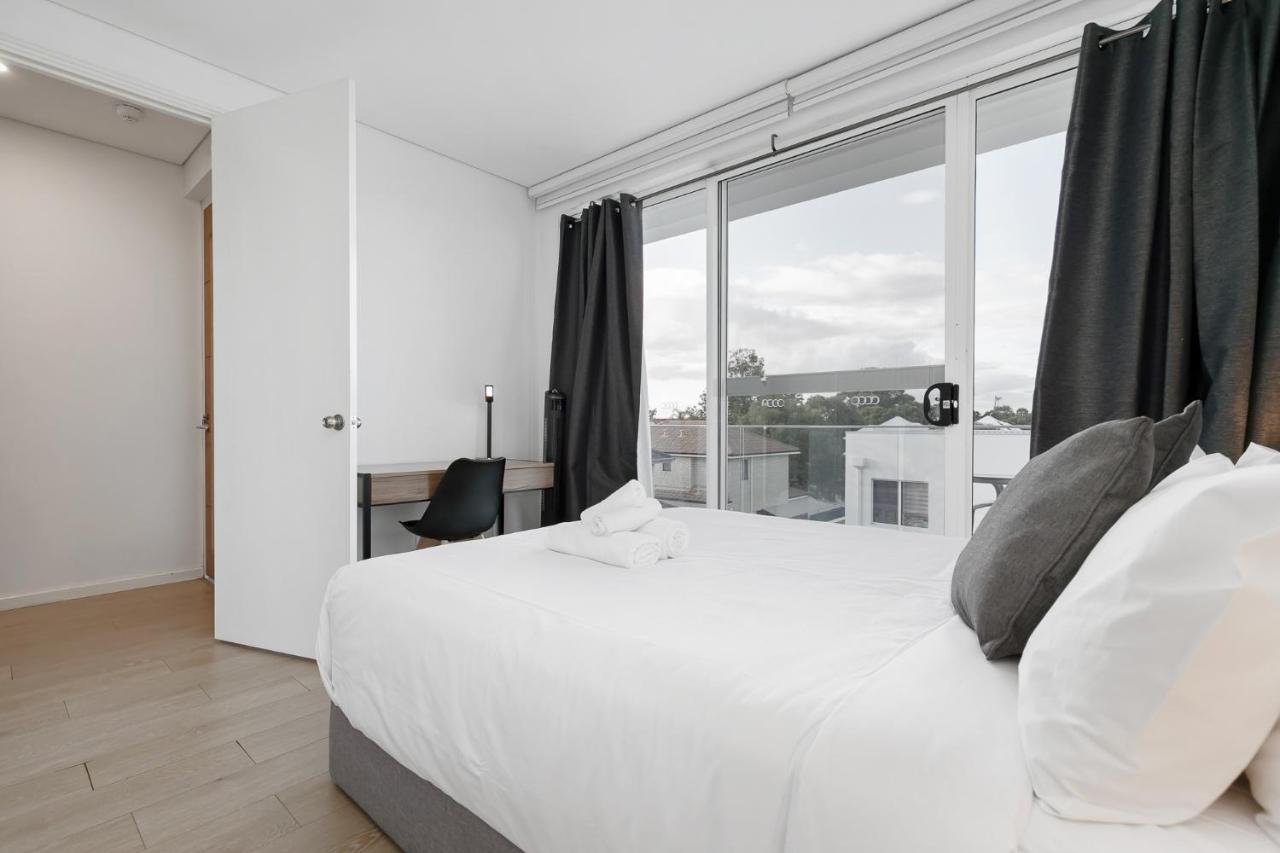 2X2 Modern Apartment Near Airport And City Perth Exterior photo