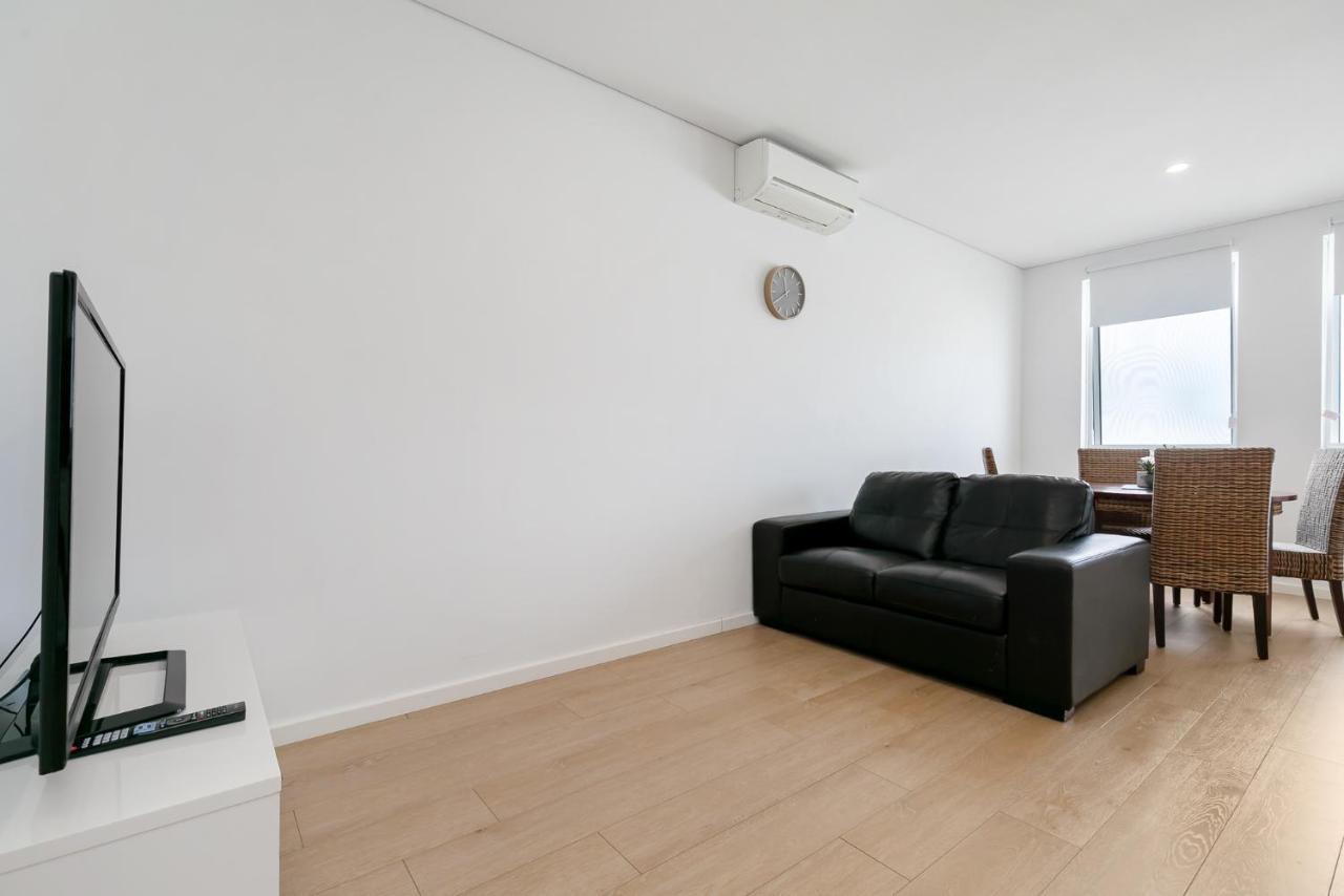 2X2 Modern Apartment Near Airport And City Perth Exterior photo